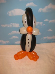 Balloon Penguin